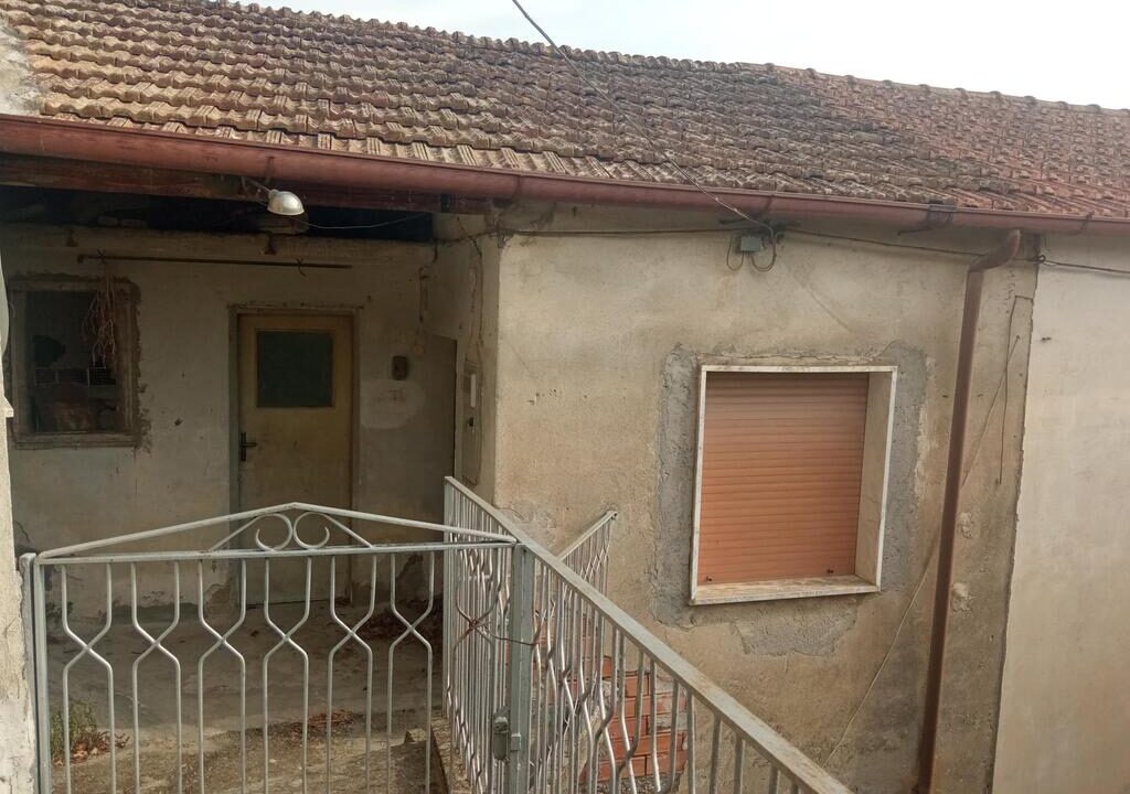 1630741421909