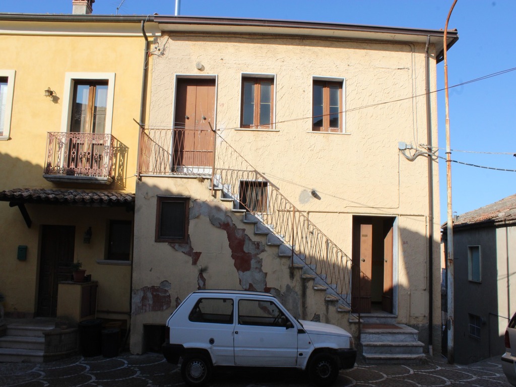 Via Cortile Ceppaloni