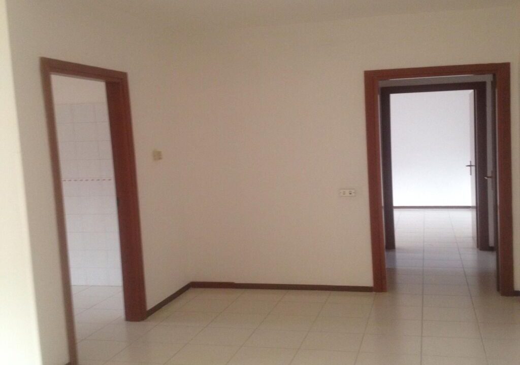 1664550020624