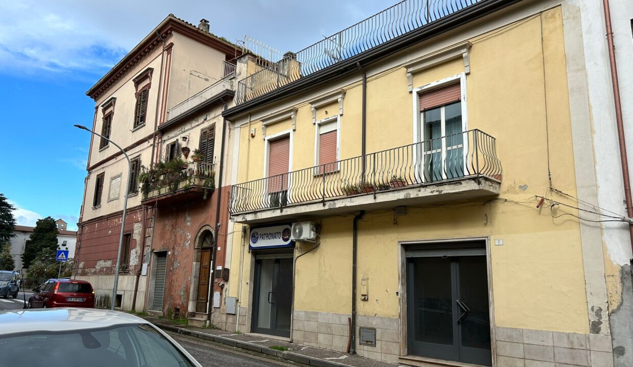 BARONE NISCO1