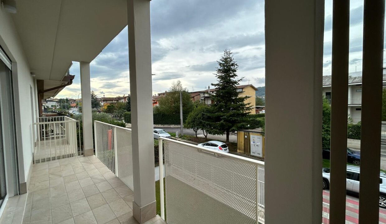 WhatsApp Image 2025-10-21 at 09.58.34 (5)