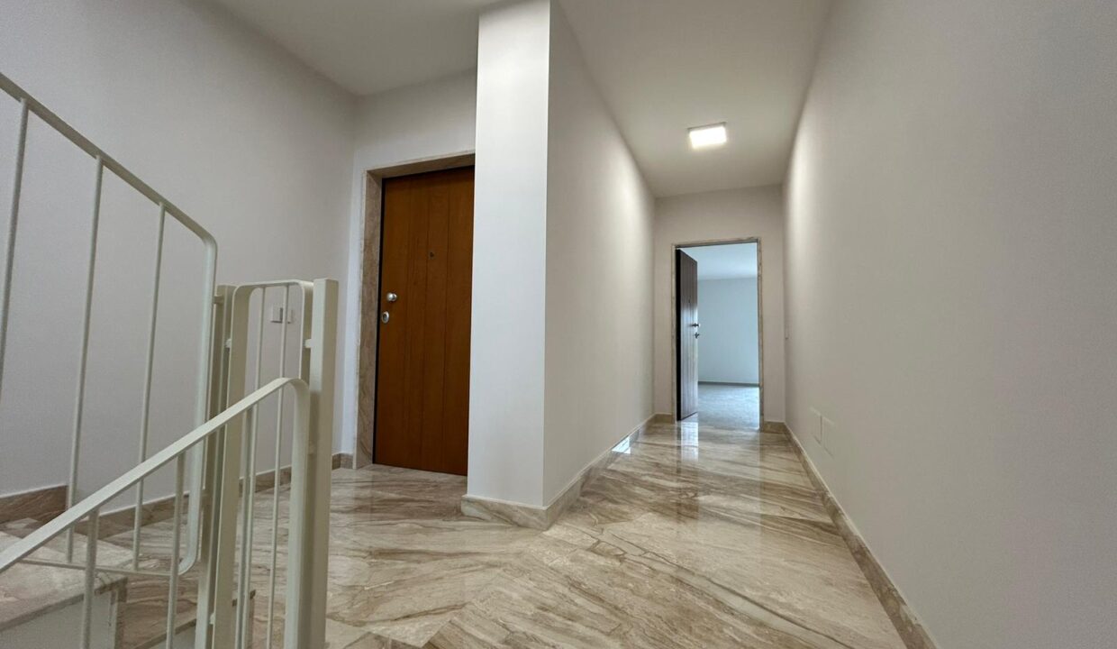 WhatsApp Image 2025-10-21 at 10.05.13