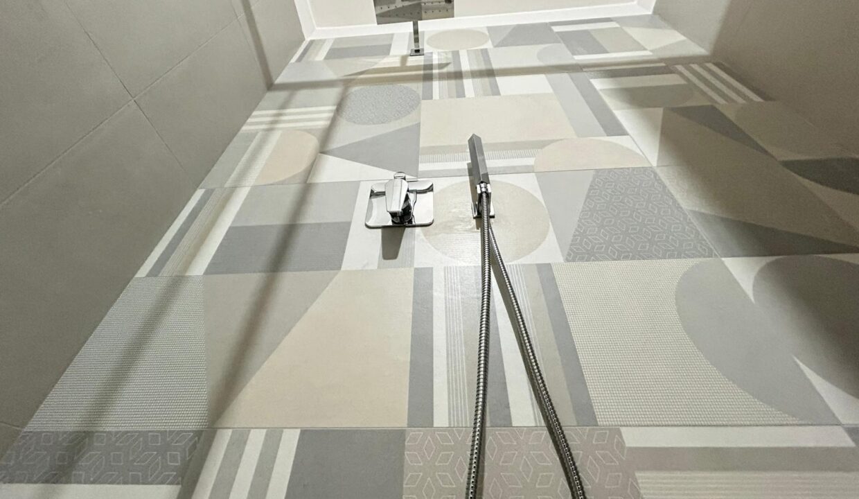 WhatsApp Image 2025-10-21 at 10.05.16 (3)