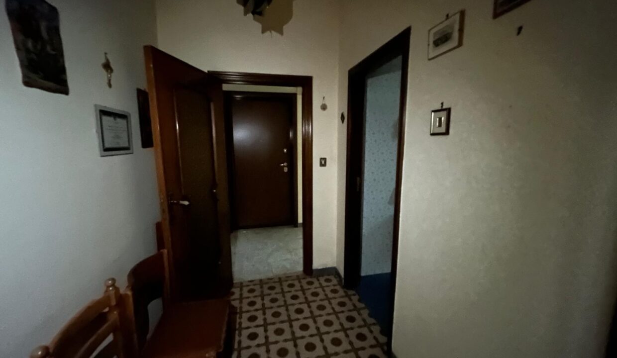 WhatsApp Image 2025-05-13 at 19.30.08 (2)