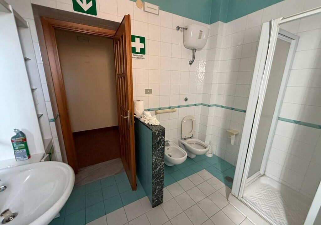 WhatsApp Image 2025-10-06 at 11.22.32