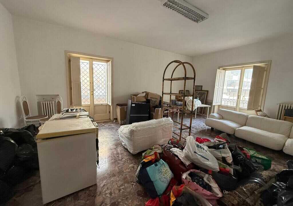 WhatsApp Image 2025-10-06 at 11.23.57