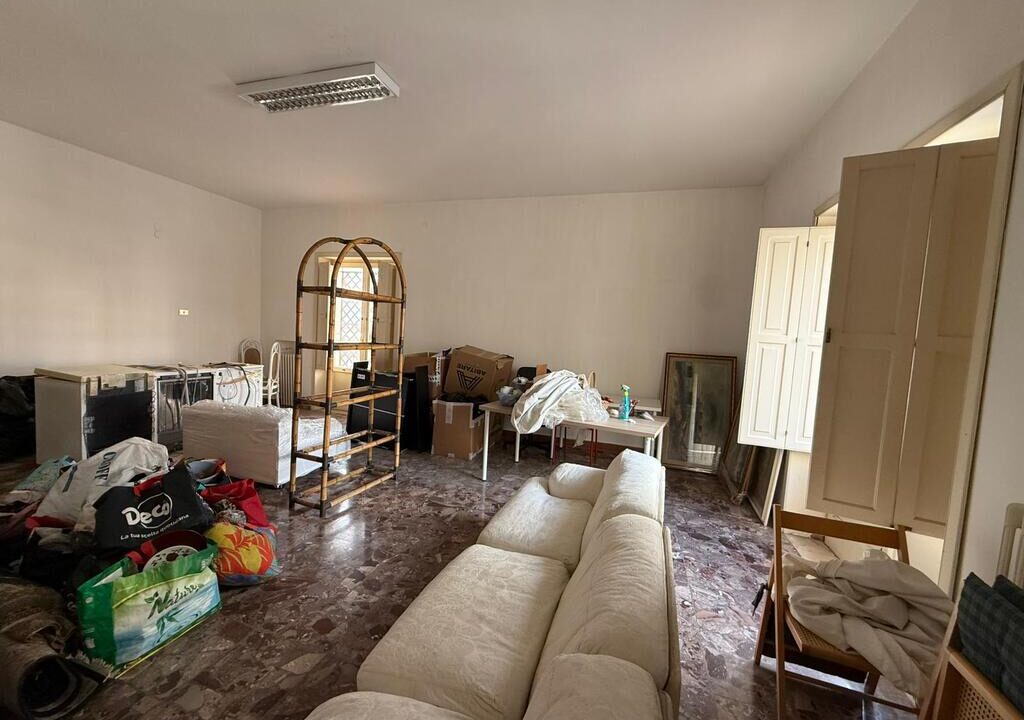 WhatsApp Image 2025-10-06 at 11.23.58 (1)