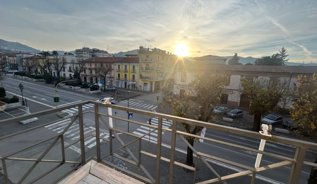 WhatsApp Image 2025-12-01 at 16.17.51 (1)