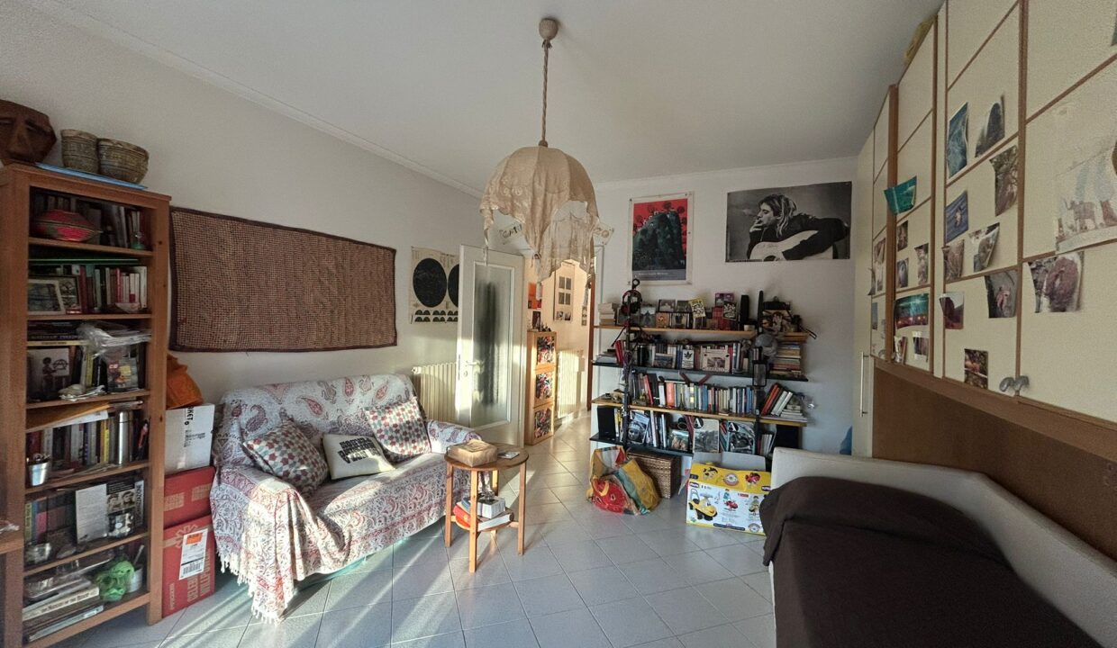 WhatsApp Image 2025-12-01 at 16.17.51 (3)