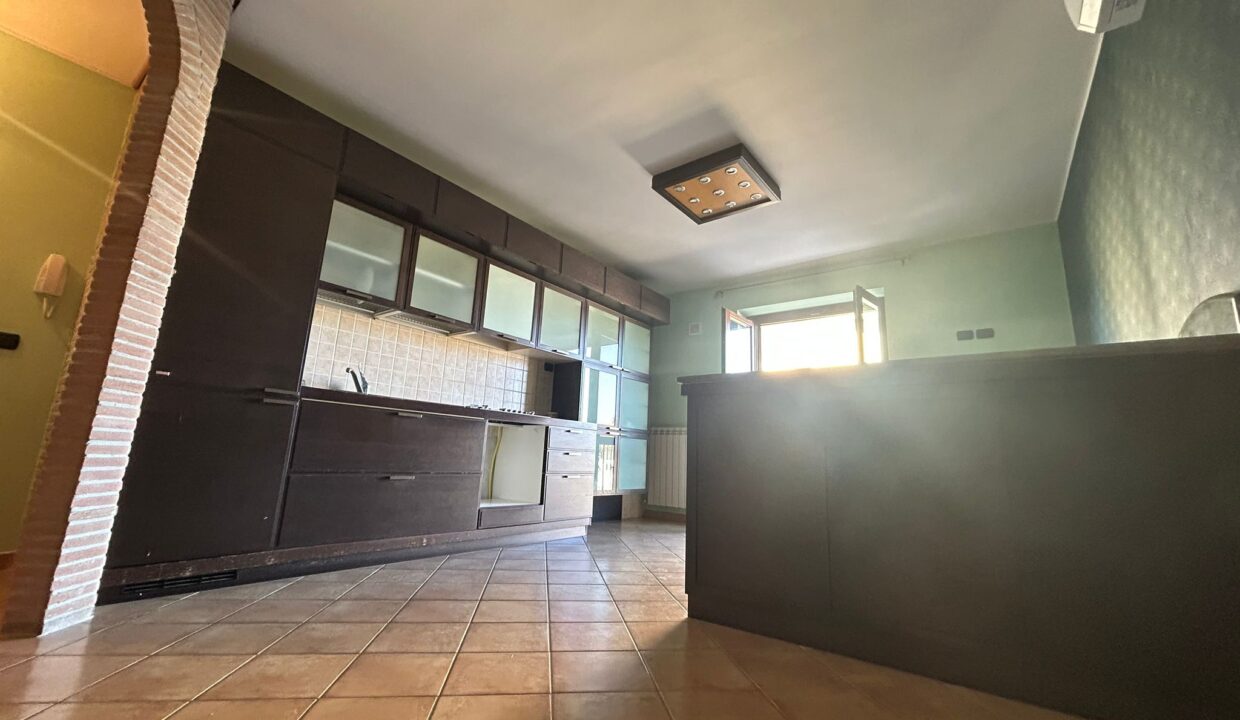 WhatsApp Image 2025-12-06 at 12.04.01 (1)