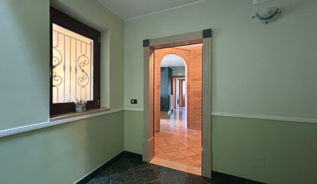 WhatsApp Image 2025-12-06 at 12.04.01 (5)