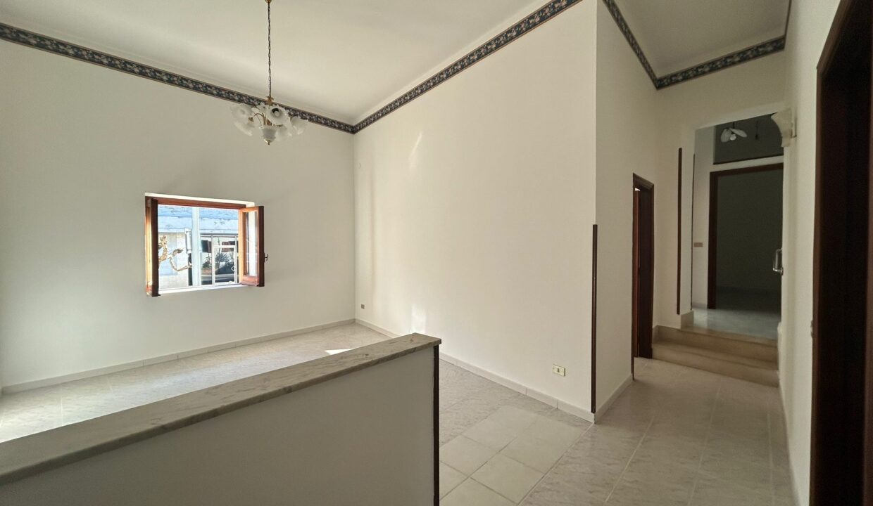 WhatsApp Image 2025-12-10 at 11.21.14 (1)