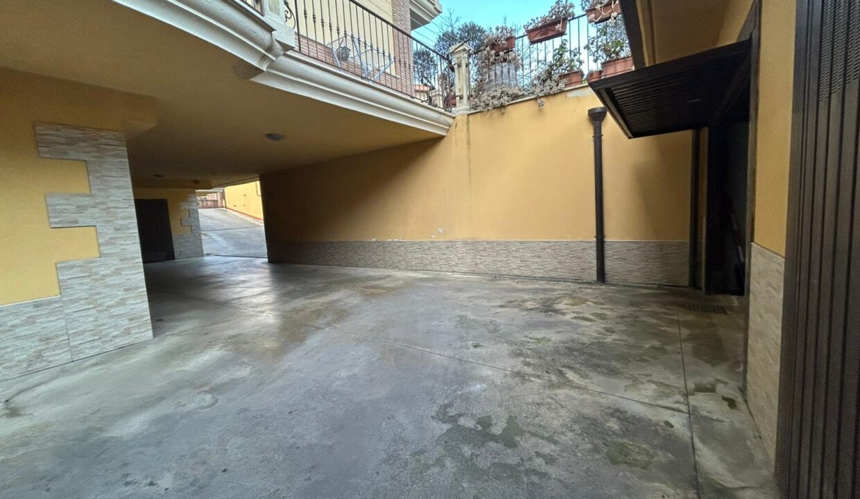 WhatsApp Image 2025-12-15 at 15.51.40