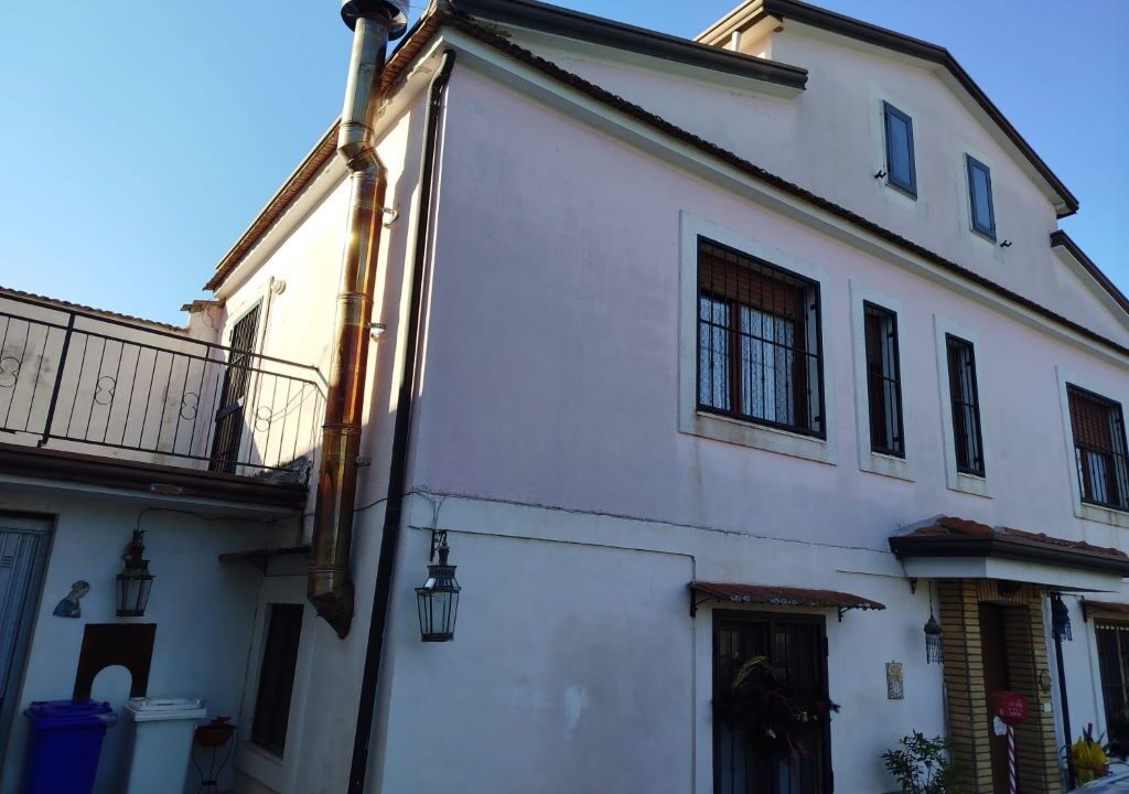 WhatsApp Image 2025-12-10 at 17.56.38 (1)