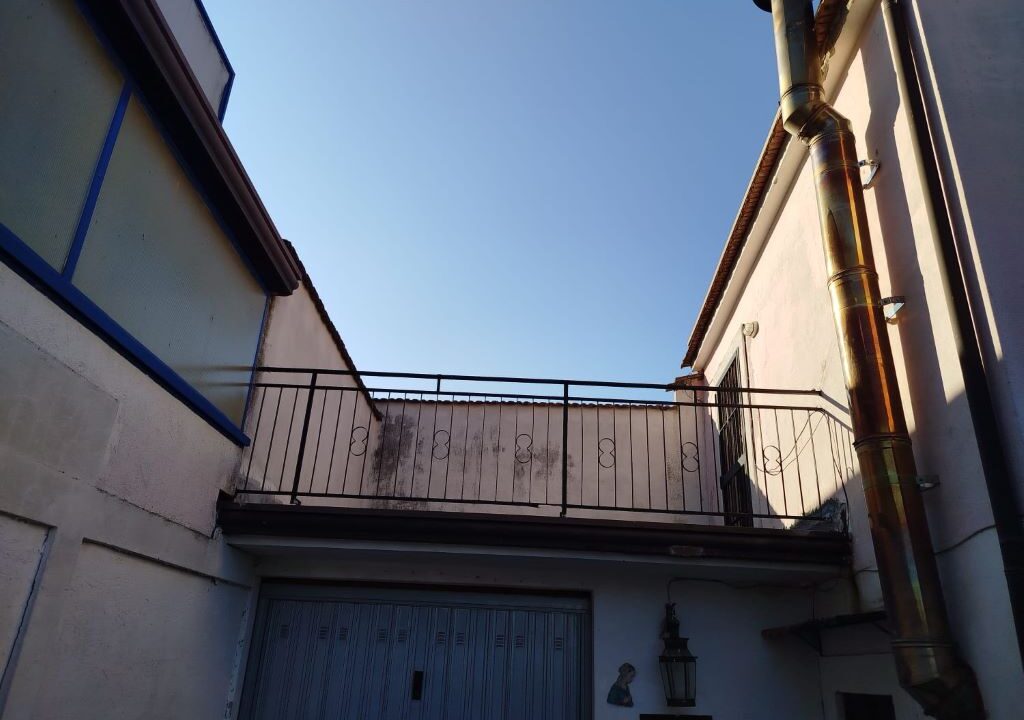 WhatsApp Image 2025-12-10 at 17.56.55 (1)