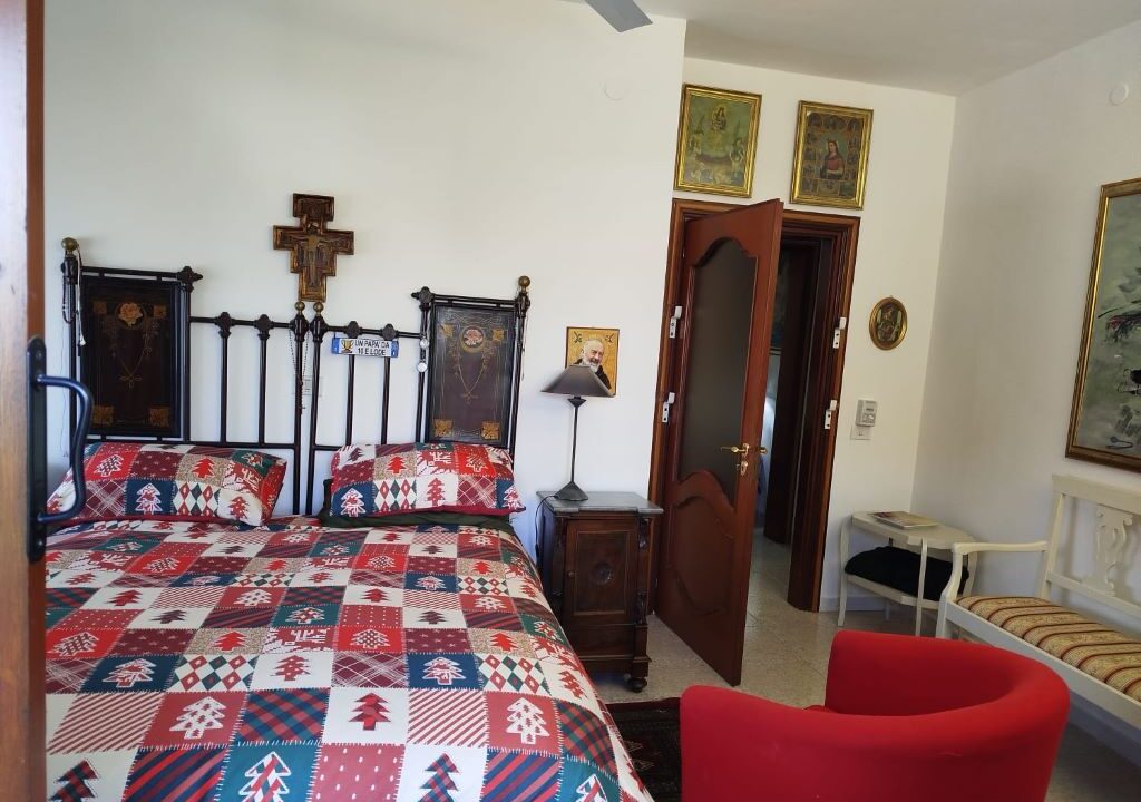 WhatsApp Image 2025-12-10 at 17.57.24 (1)