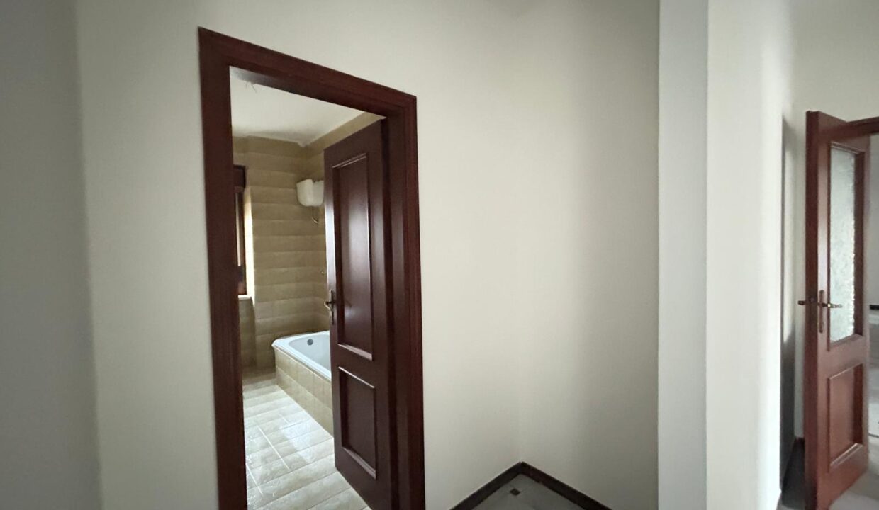 WhatsApp Image 2025-12-29 at 16.32.45 (1)