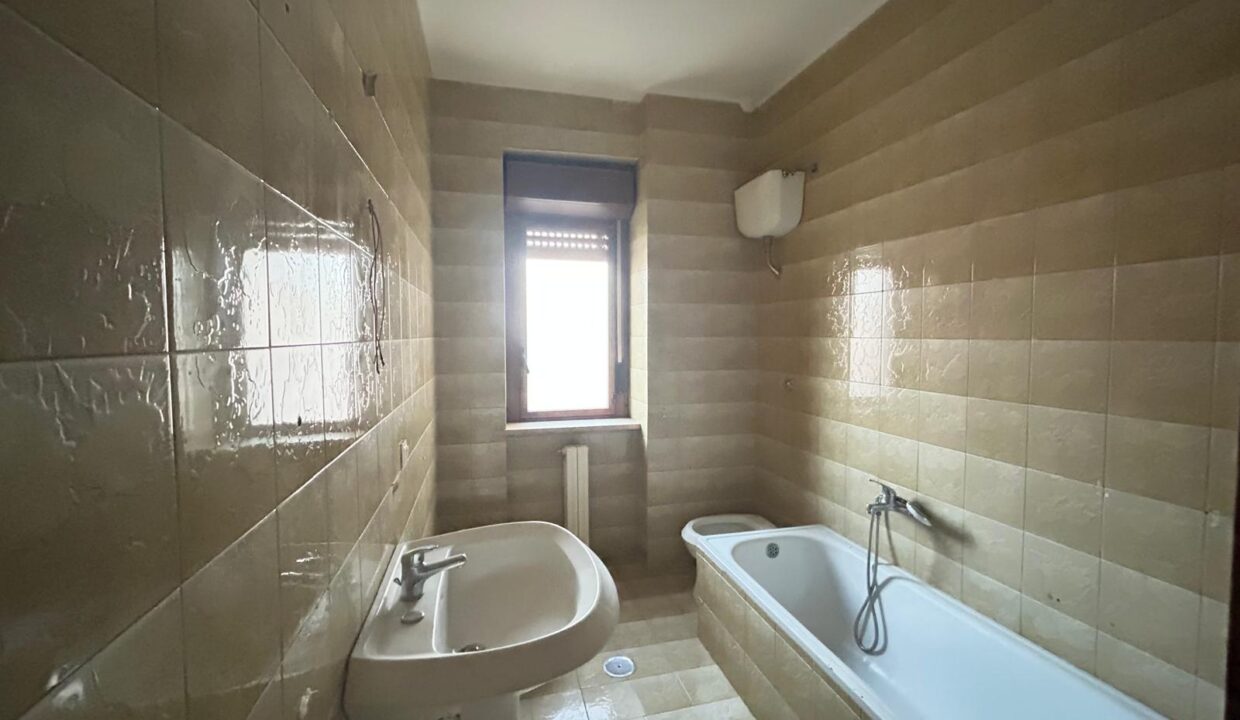 WhatsApp Image 2025-12-29 at 16.32.45 (2)