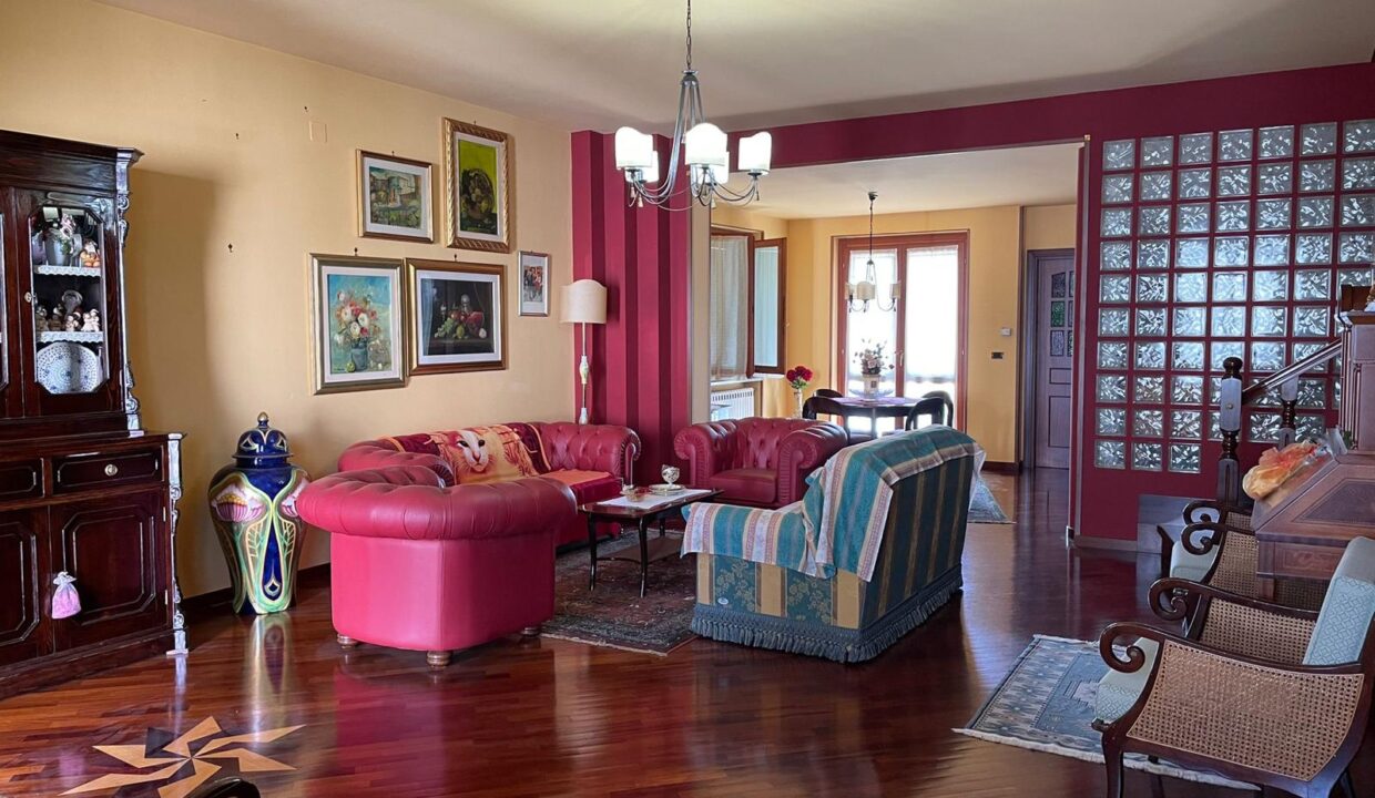 WhatsApp Image 2026-02-10 at 17.02.21 (8)