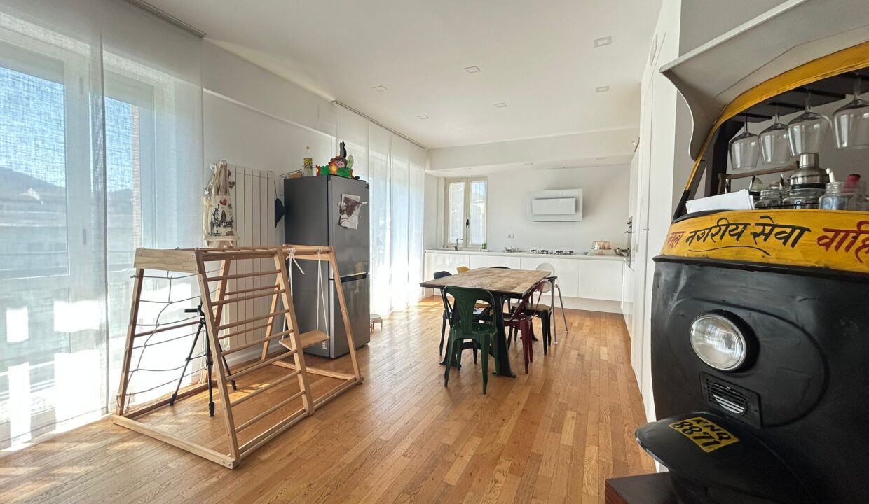 WhatsApp Image 2026-04-20 at 13.49.47 (4)